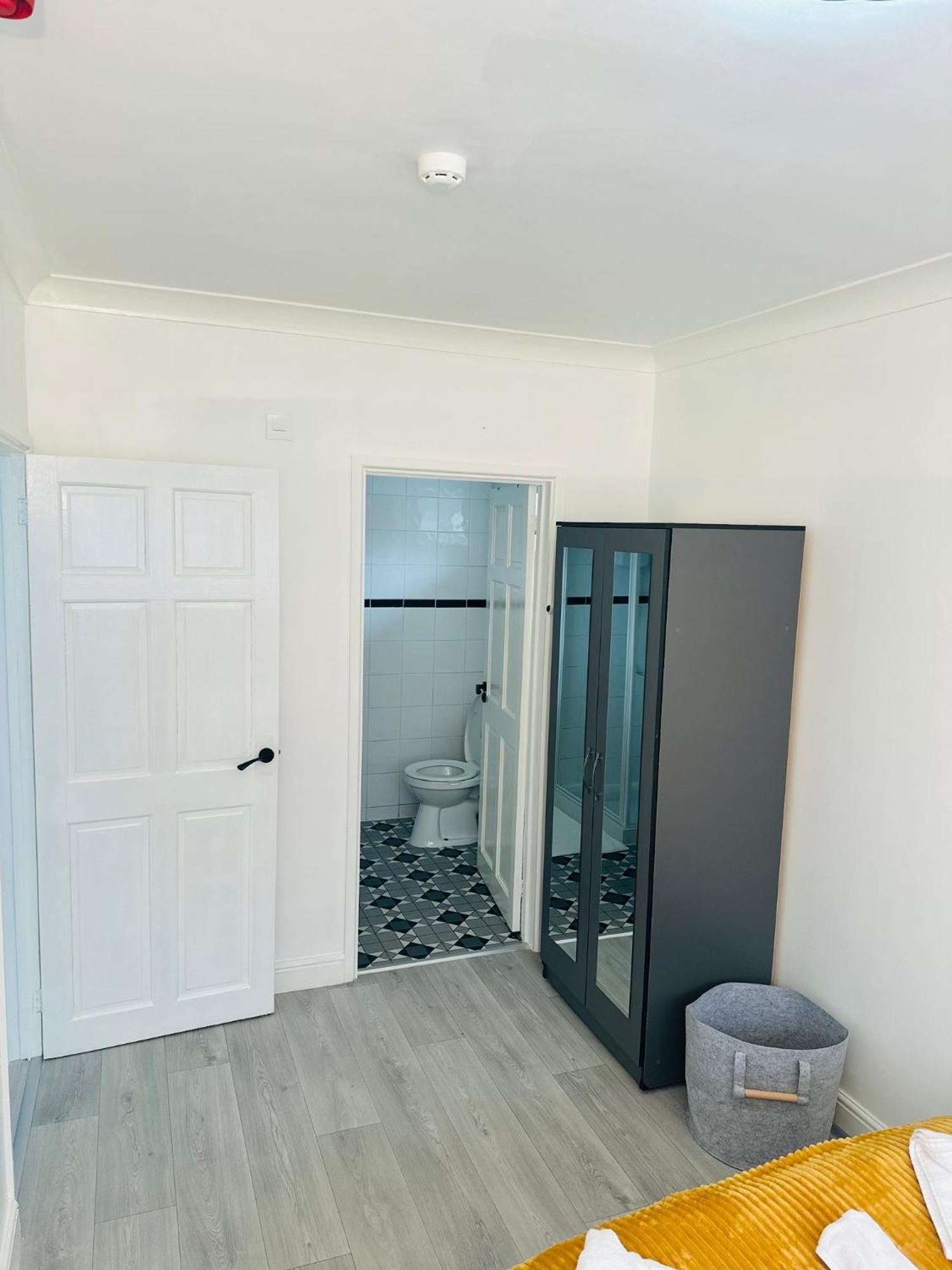 Apartment Cozy Haven Your Perfect 1bed Le2 Leicester